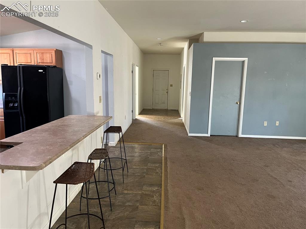 Image 11 of 20: Dining Area