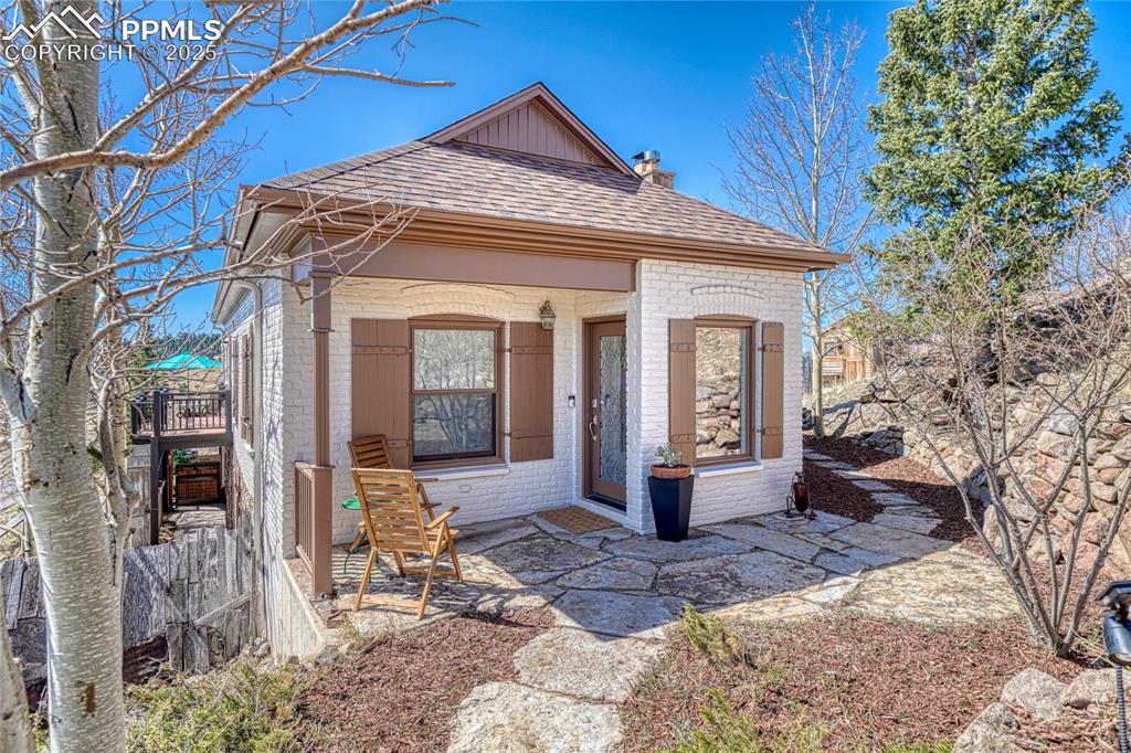 Image 2 of 37: Front Entrance 2,