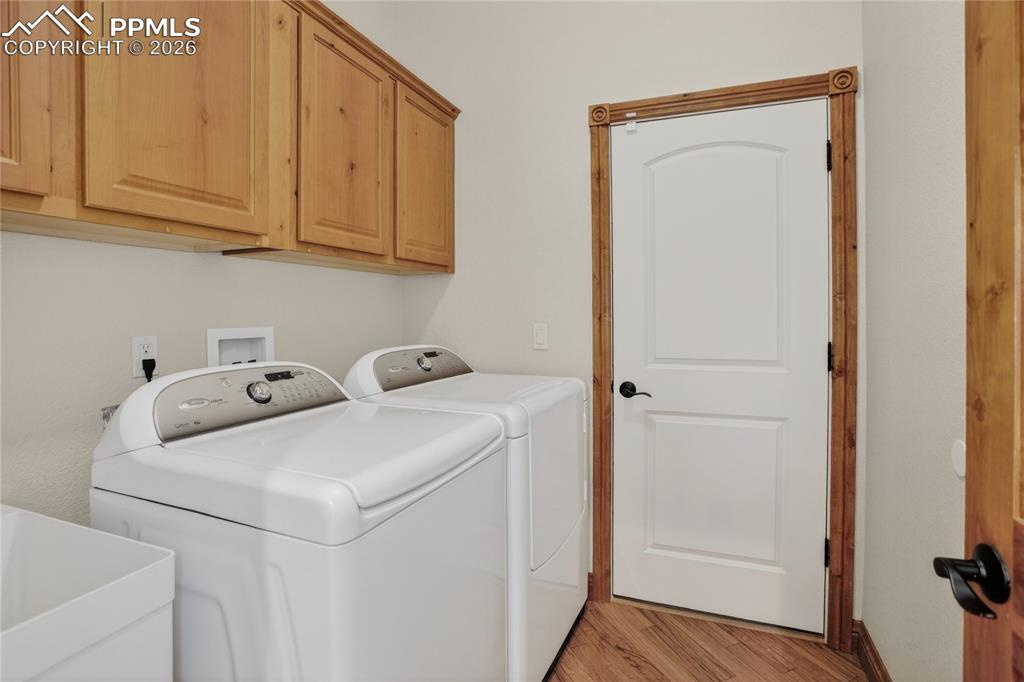 Image 17 of 33: Convenient main level laundry