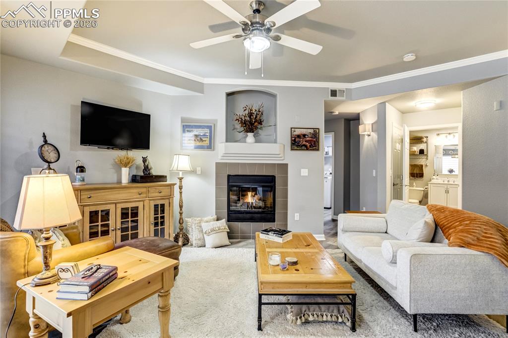 Image 6 of 33: Living Room