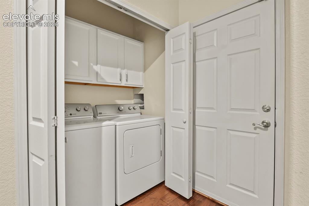Image 14 of 30: Laundry