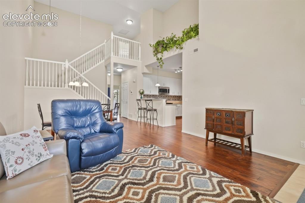 Image 6 of 30: Living Room
