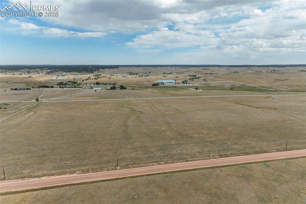 Image 4 of 19: Drone / aerial view with a rural view