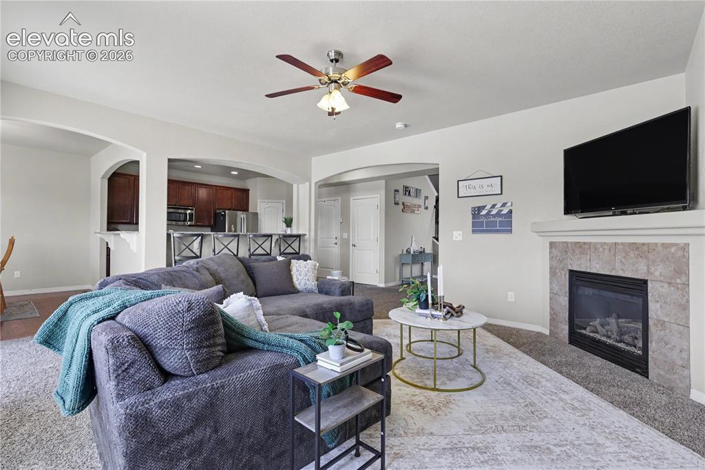 Image 6 of 38: Living room