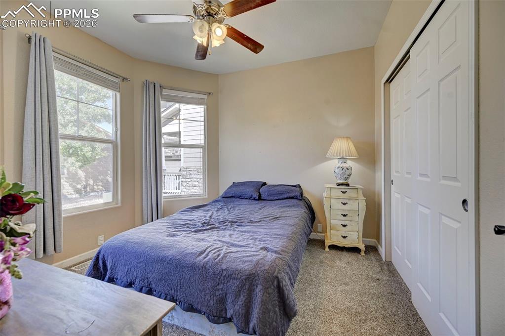 Image 4 of 22: Bedroom