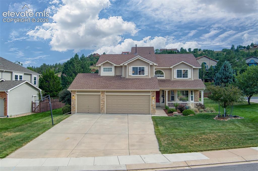 Image 1 of 42: Immaculate 5 Bedroom home in Peregrine