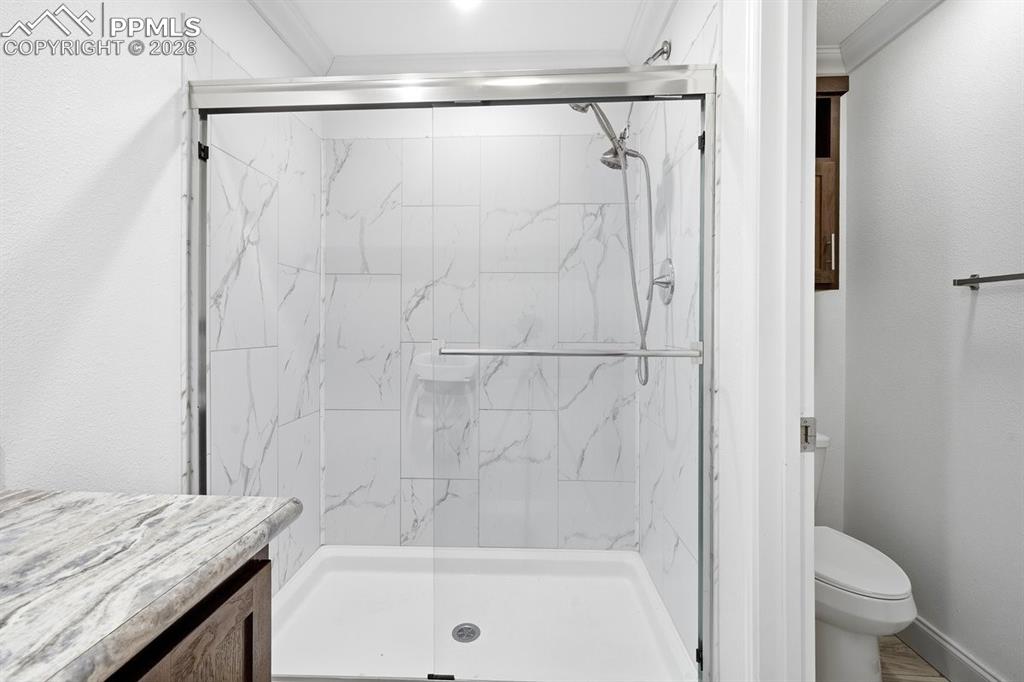 Image 19 of 25: Master Bathroom