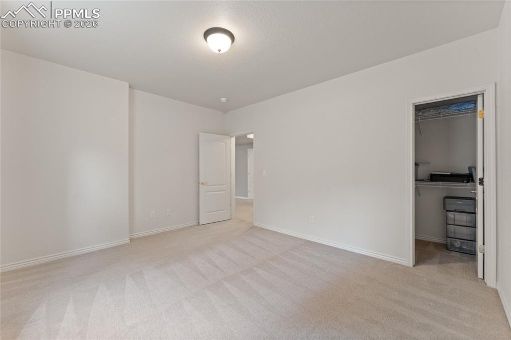 Image 42 of 50: Bedroom