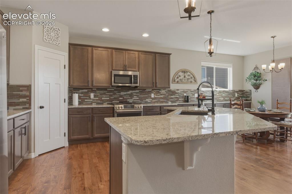 Image 9 of 42: Granite Counter Top