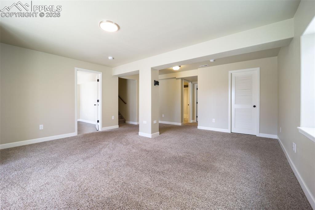 Image 24 of 42: Bedroom