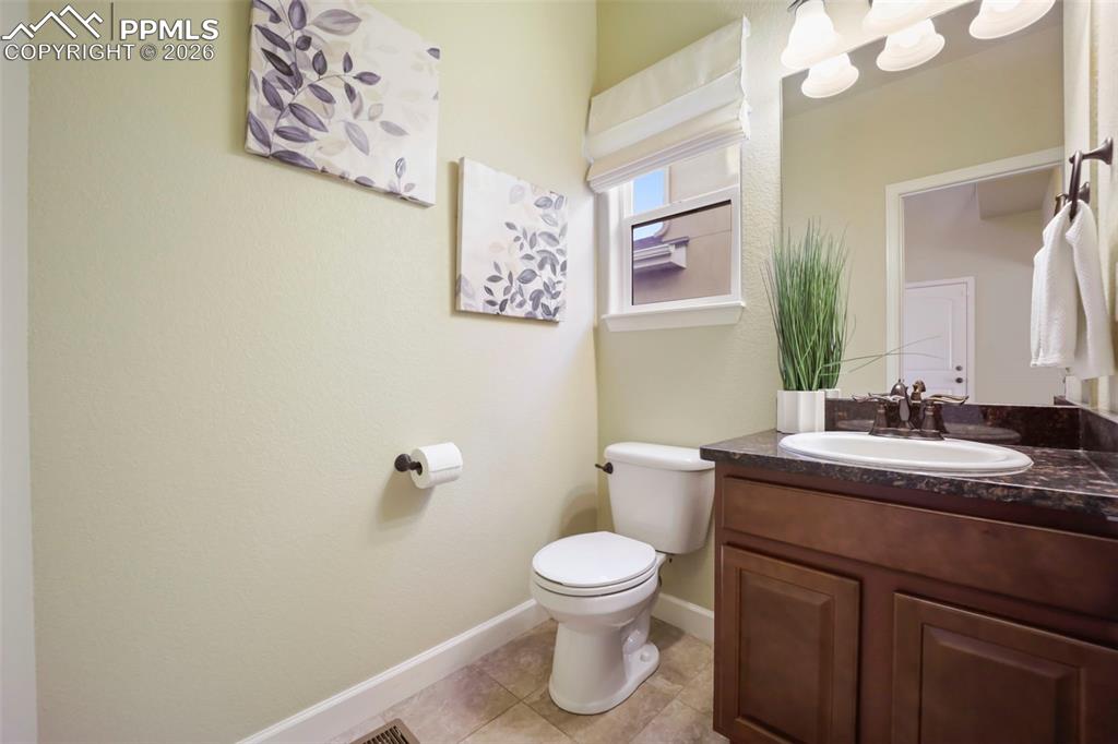 Image 4 of 42: Bathroom