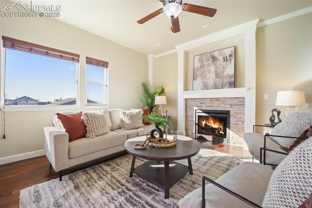 Image 5 of 42: Living Room