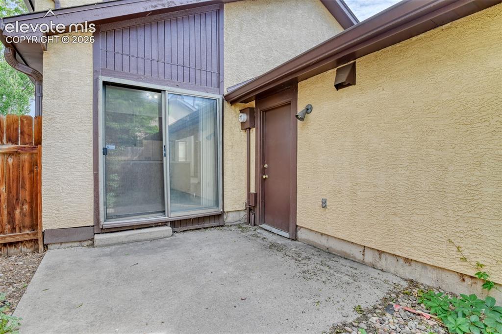 Image 17 of 38: Patio off Kitchen