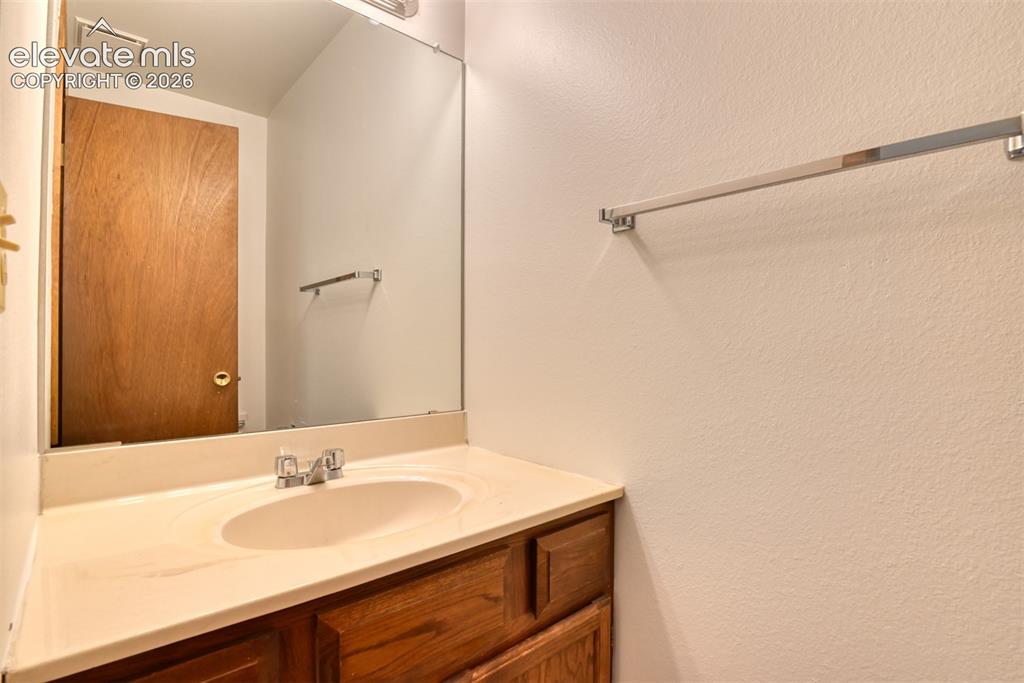 Image 19 of 38: 1/2 Bath on Main