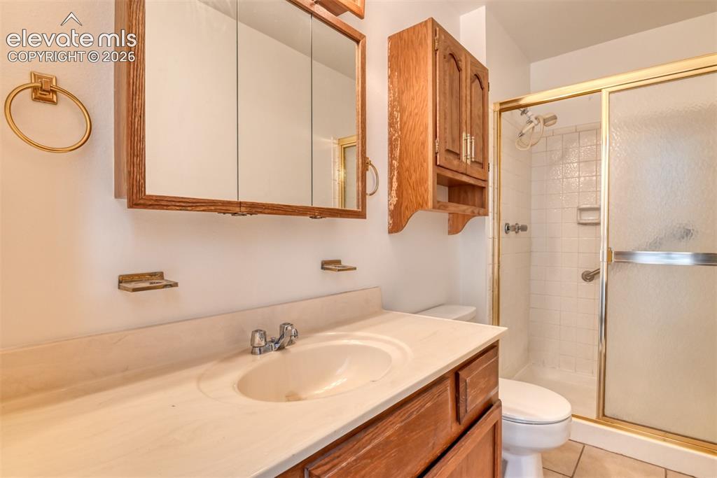 Image 23 of 38: Master Bathroom