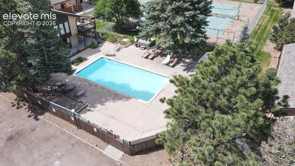 Image 39 of 39: Pool