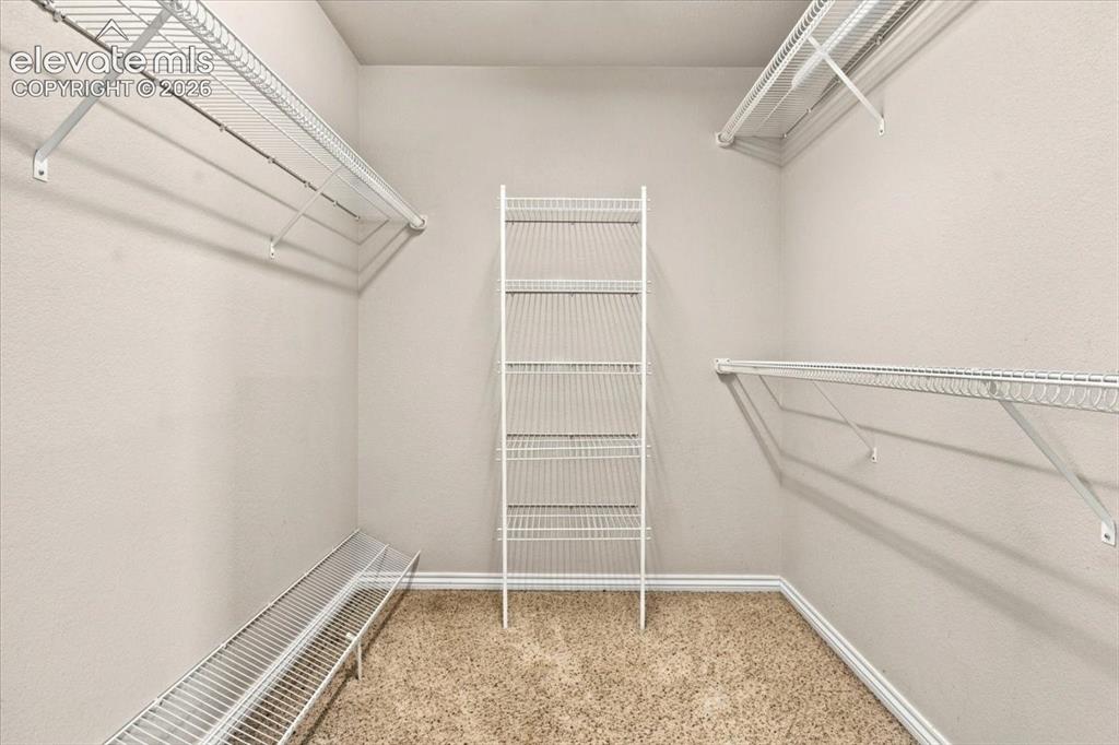 Image 23 of 46: Closet