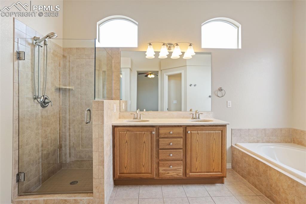 Image 26 of 38: No Description Available