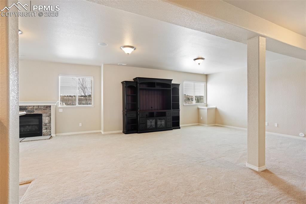 Image 28 of 38: No Description Available