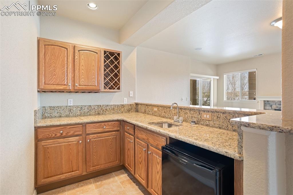 Image 31 of 38: No Description Available