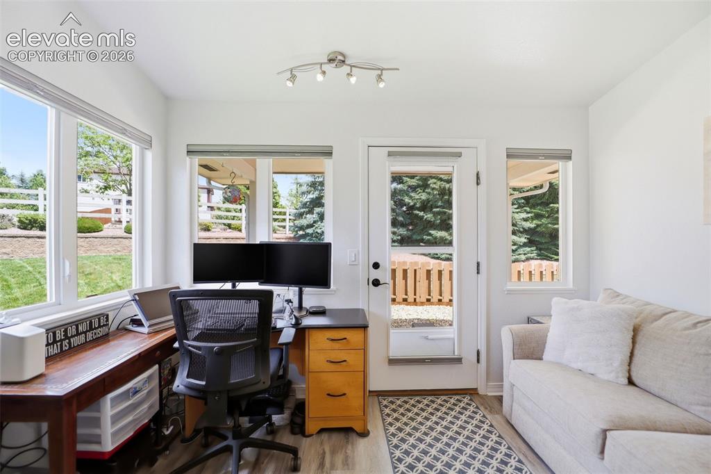 Image 11 of 25: Bonus Room