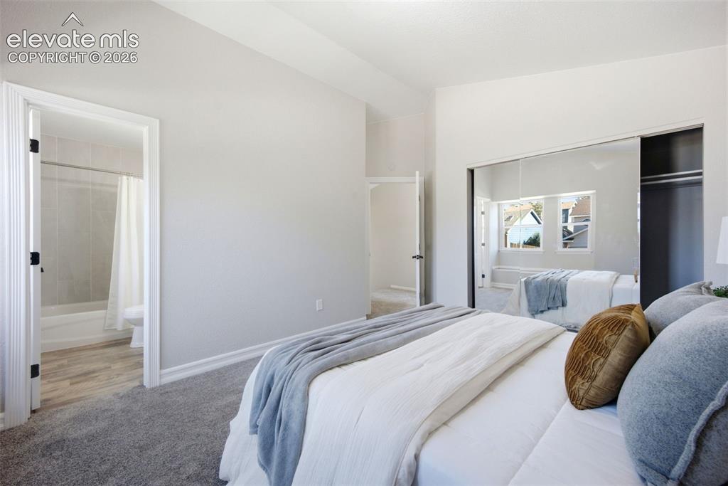 Image 18 of 42: Bedroom