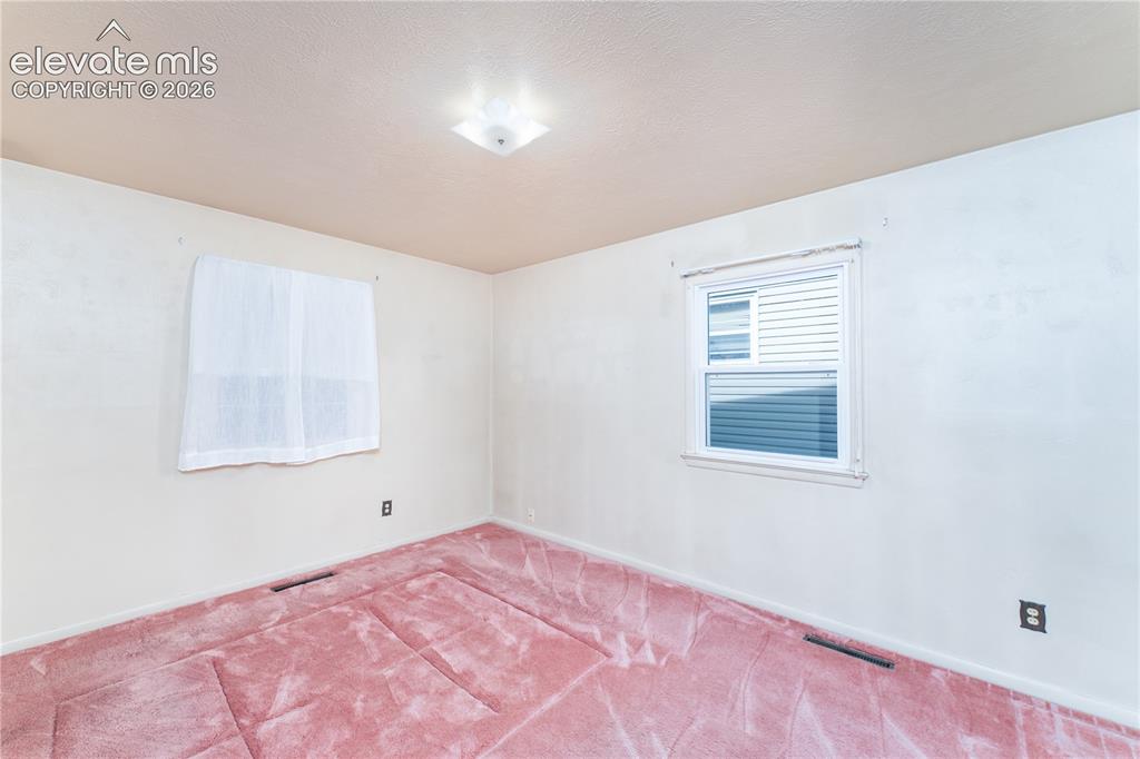 Image 14 of 29: Additional content