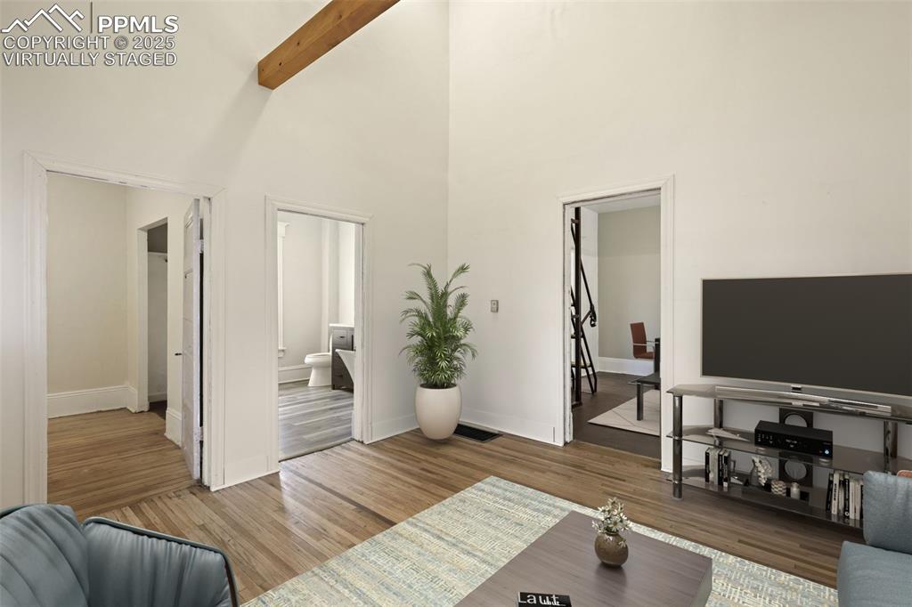 Image 17 of 40: virtually staged