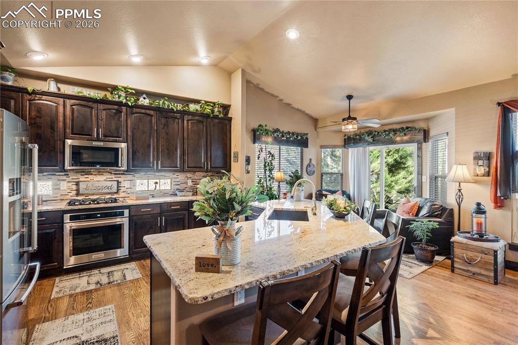 Image 11 of 36: Gourmet and completely remodeled