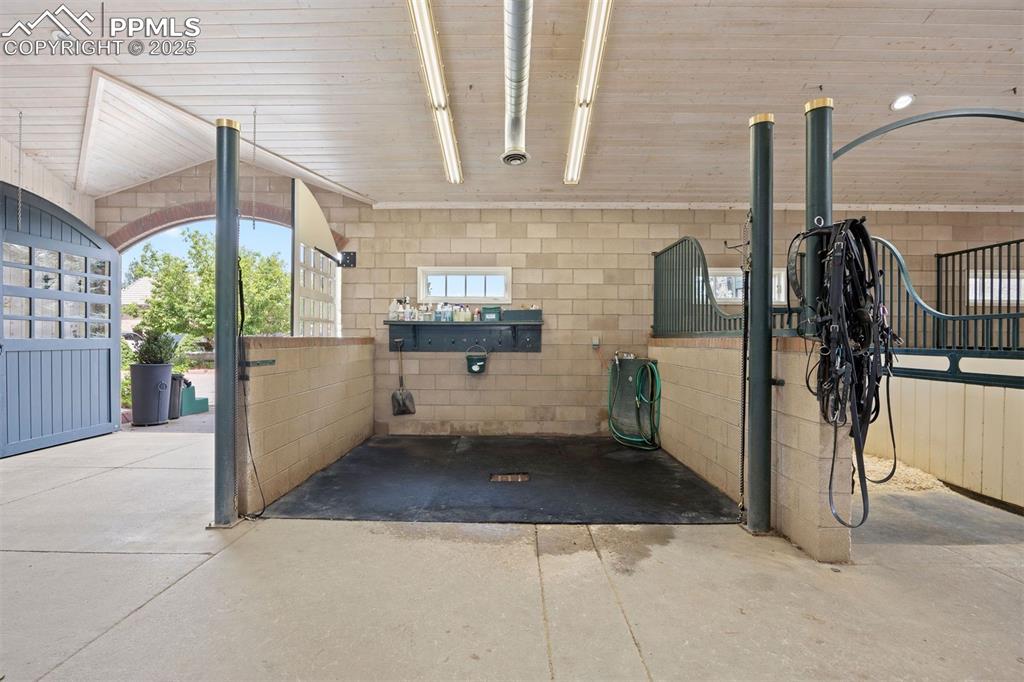 Image 34 of 49: Eleven stalls total, including a wash stall and four tie stalls