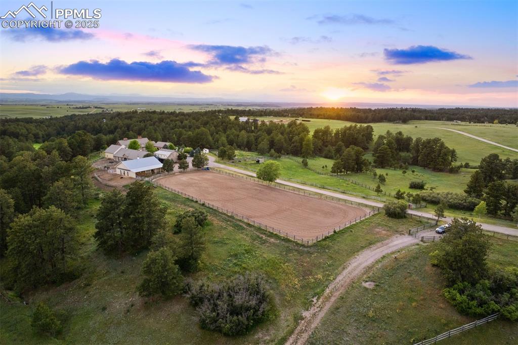 Image 37 of 49: The professionally sized 40 × 100 meter outdoor arena is perfectly position