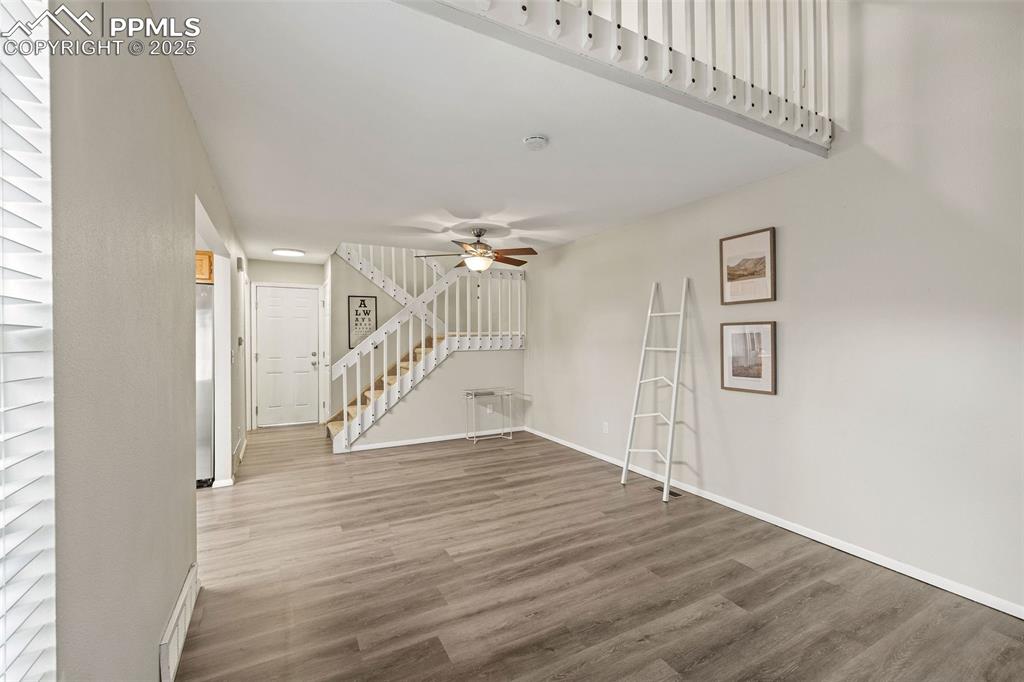 Image 5 of 29: Living Room