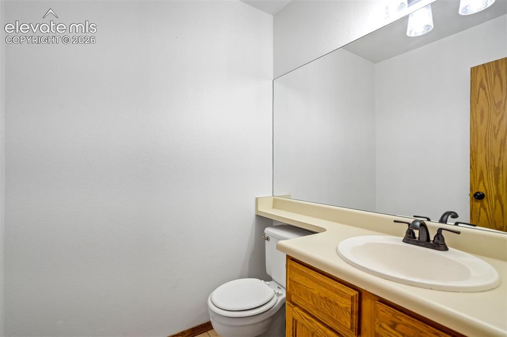 Image 15 of 49: Bathroom