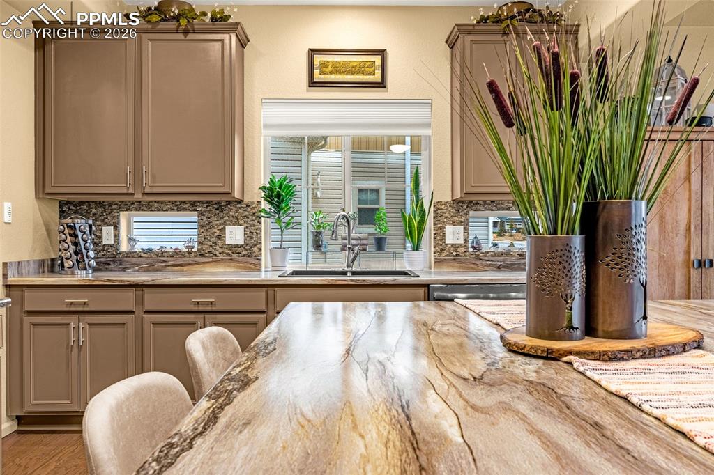 Image 11 of 42: Kitchen