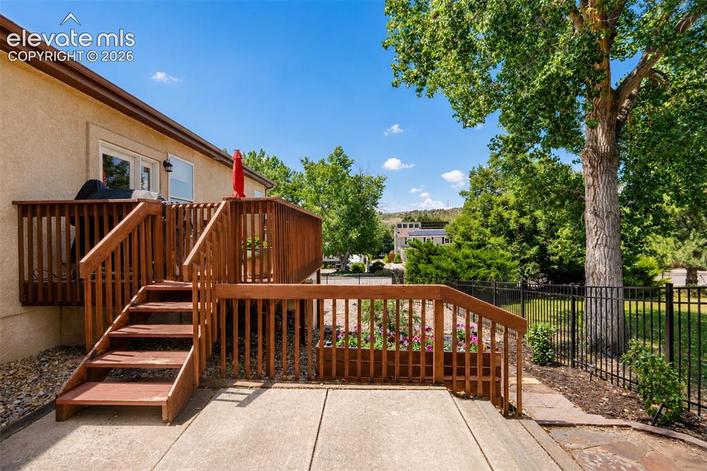 Image 40 of 50: Side deck off of kitchen
