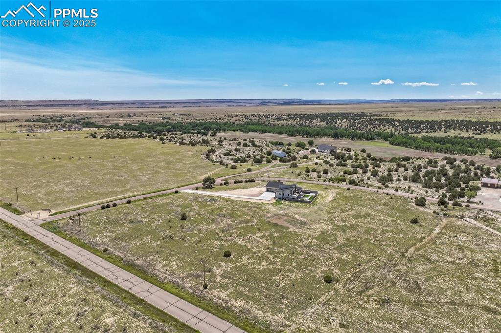 Image 48 of 50: View of rural area