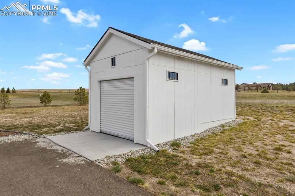 Image 47 of 47: View of outdoor structure