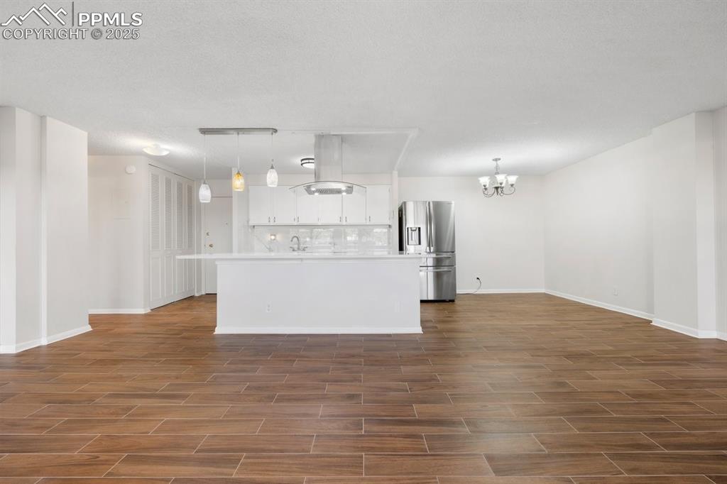 Image 9 of 43: Kitchen