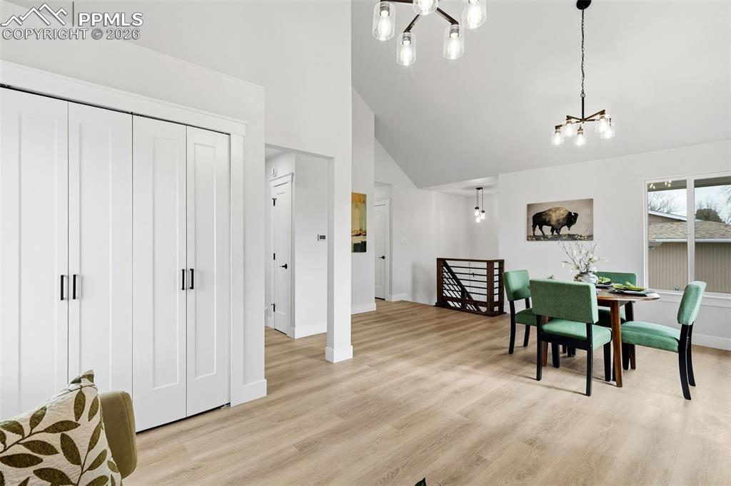 Image 6 of 32: Flexible One-Level Living