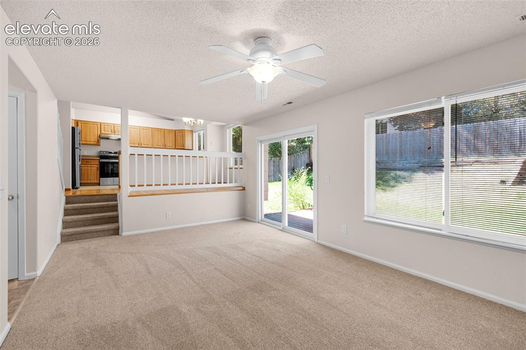 Image 16 of 44: Light and bright family room