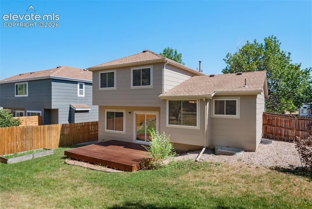 Image 39 of 44: Fresh exterior paint