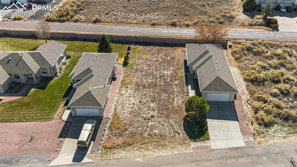 Image 2 of 11: Aerial view