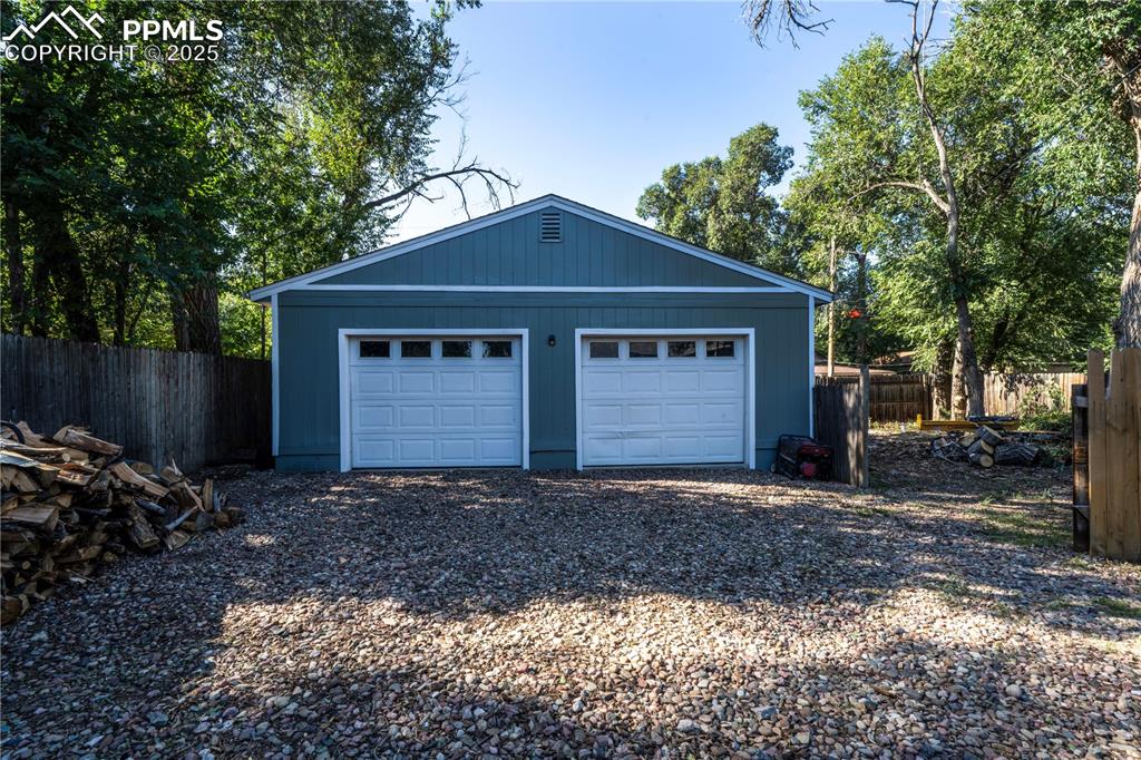 Image 16 of 19: View of detached garage