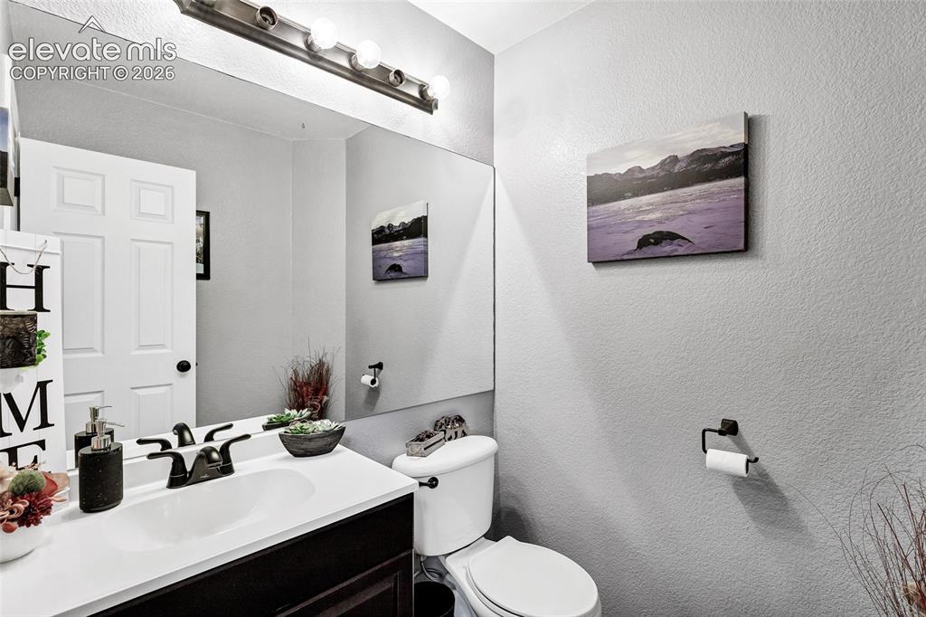 Image 7 of 29: Bathroom