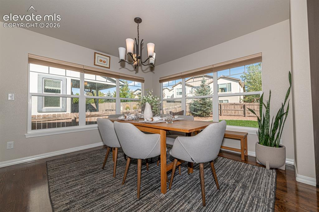 Image 7 of 48: Dining Area