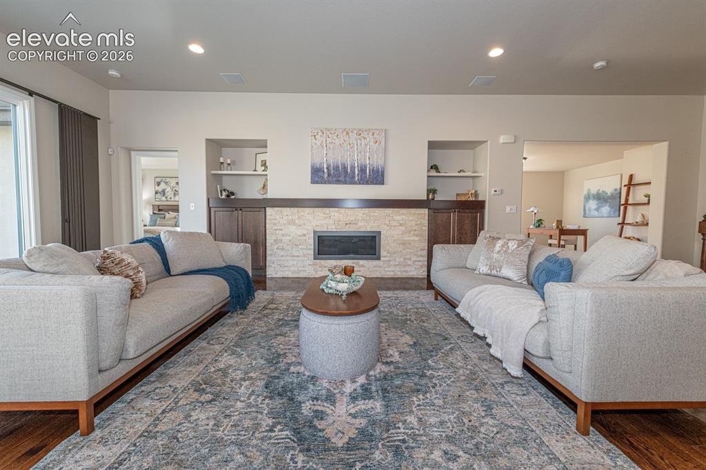 Image 8 of 48: Living Room