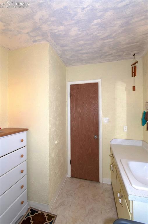 Listing 3445822, Image 11 of 21