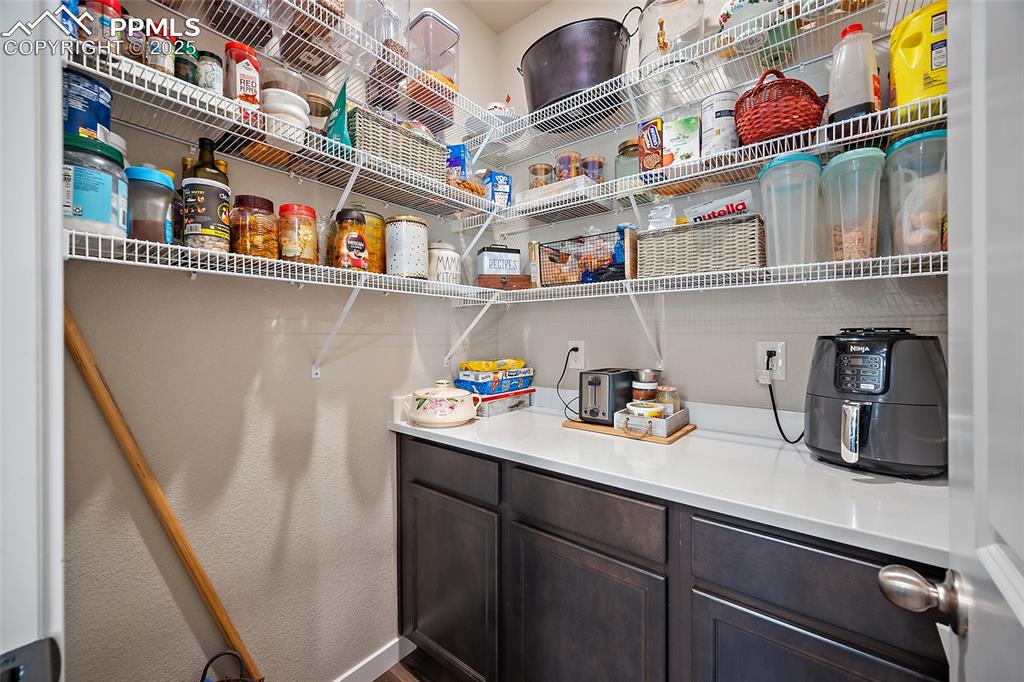 Image 17 of 50: Pantry