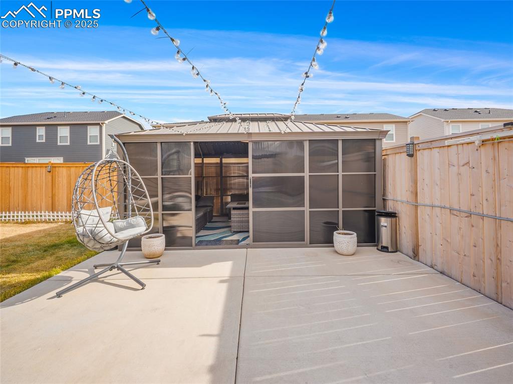 Image 46 of 50: Back of Structure