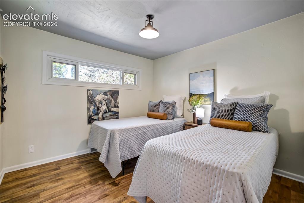 Image 18 of 42: Bedroom